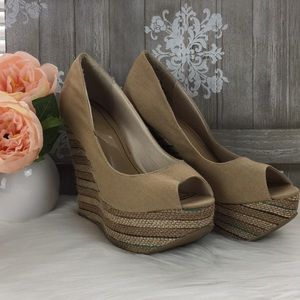 Tan Wedges